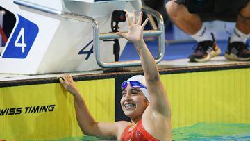 sara Vargas celebra la obtención de su medalla en el Mundial de Para Natación 2022. Madeira-Portugal