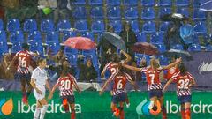 LEGANÉS (C.A. DE MADRID), 27/05/2023.- Las jugadoras del Atlético de Madrid celebran el gol de su equipo (anotado por Banini) durante el partido de la final de la Copa de la Reina disputado este sábado en el estadio de Butarque, en Leganés. EFE/JuanJo Martín
