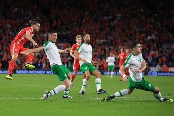 Bale piledriver sets Wales on their way against Ireland