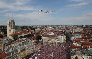 Soccer Football - World Cup - The Croatia team return from the World Cup in Russia - Zagreb, Croatia - July 16, 2018   General view as aeroplanes fly over the main square in Zagreb while Croatia fans await the arrival of the team    REUTERS/Marko Djurica