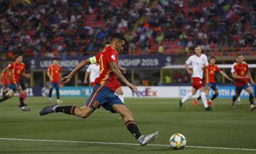 Dani Ceballos in action for Spain.