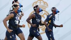 Los jugadores del Madrid entrenan con máscaras de hipoxia en la sesión liderada por Pintus.