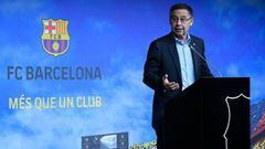 Barcelona&#039;s president Josep Maria Bartomeu holds a press conference at the Camp Nou stadium in Barcelona on July 5, 2019. (Photo by LLUIS GENE / AFP)