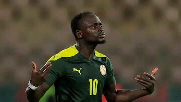 FILE PHOTO: Soccer Football - Africa Cup of Nations -  Semi Final - Burkina Faso v Senegal -  Ahmadou Ahidjo Stadium, Yaounde, Cameroon - February 2, 2022 Senegal's Sadio Mane reacts REUTERS/Thaier Al-Sudani/File Photo