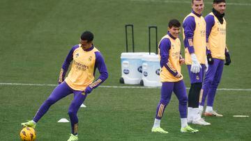 Real Madrid arranca el 2024 con el primer entrenamiento matinal -  Monitoreamos