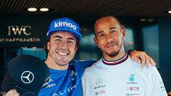 Fernando Alonso (Alpine) y Lewis Hamilton (Mercedes). Zandvoort, Países Bajos. F1 2022.