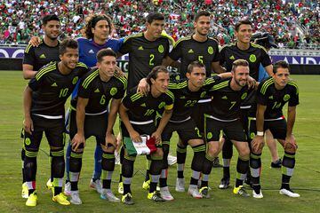 Un torneo envuelto en polémica por el arbitraje a favor de México. El 'TRI' vence 3 a 1 a Jamaica en la final y conquista la décima Copa Oro.