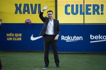 Xavi is unveiled as Barcelona's new head coach on Monday.