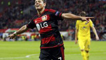 Javier Hern&aacute;ndez marc&oacute; su primer gol con el Bayer Leverkusen en Champions en su segundo partido oficial. 