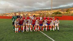 Las jugadoras del Real Unión de Tenerife y el Levante Las Planas en Copa de la Reina, partido suspendido por incomparecencia arbitral. (Foto: Levante Las Planas).