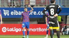 Stoichkov celebra su gol ante el Zaragoza.