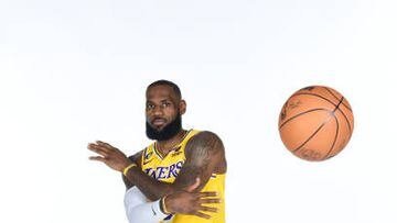 EL SEGUNDO, CA - SEPTEMBER 26: LeBron James #6 of the Los Angeles Lakers poses for a photo during NBA Media day at UCLA Health Training Center on September 26, 2022 in El Segundo, California. NOTE TO USER: User expressly acknowledges and agrees that, by downloading and/or using this Photograph, user is consenting to the terms and conditions of the Getty Images License Agreement. Mandatory Copyright Notice: Copyright 2022 NBAE (Photo by Adam Pantozzi/NBAE via Getty Images)