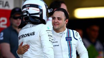 Felipe Massa felicitando a Bottas por su victoria en Rusia.