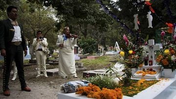 ¿Por qué en México se celebra más el Día de los Muertos que Halloween?