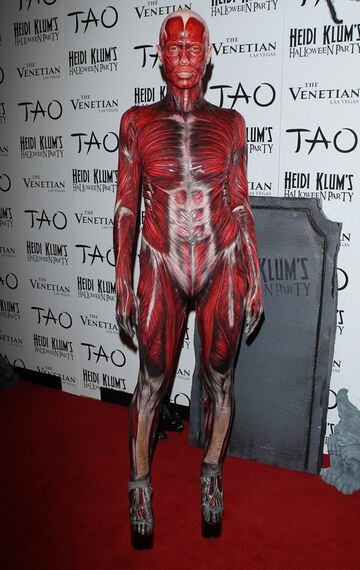 Heidi Klum en Halloween sin piel