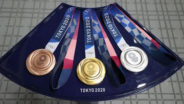 ASAKA, JAPAN - JULY 24: (L-R) The Bronze, Gold, and Silver Medals for the 10m Air Pistol Men&#039;s event on day one of the Tokyo 2020 Olympic Games at Asaka Shooting Range on July 24, 2021 in Asaka, Saitama, Japan. (Photo by Kevin C. Cox/Getty Images)