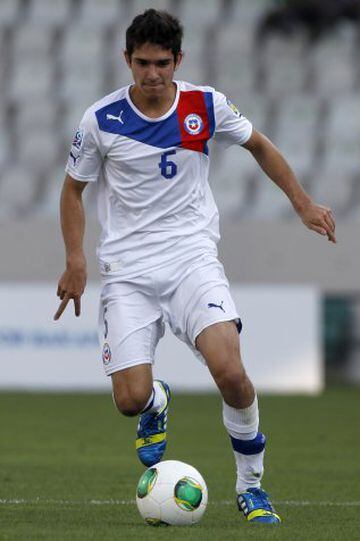 Sebastián Martínez jugó 64' en el 6-4 ante la selección olímpica de Uruguay. Posterior a ese partido, 'Chinito' era nominado a selecciones del medio local y fue mundialista Sub 20 en Turquía.