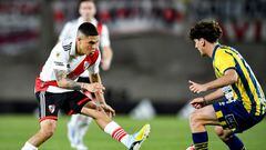 BUENOS AIRES, ARGENTINA - OCTOBER 16: Juan Fernando Quintero of River Plate kicks the ball during a match between River Plate and Rosario Central as part of Liga Profesional 2022 at Estadio Más Monumental Antonio Vespucio Liberti on October 16, 2022 in Buenos Aires, Argentina. (Photo by Marcelo Endelli/Getty Images)