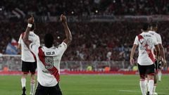 River Plate's Colombian forward Miguel Borja celebrates after scoring a goal against  Independiente during their Argentine Professional Football League Tournament 2023 match at El Monumental stadium, in Buenos Aires, on April 23, 2023. (Photo by ALEJANDRO PAGNI / AFP)