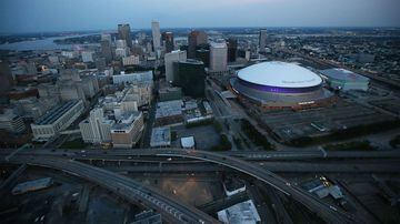 El área deportiva de New Orleans también cuenta con la arena de los New Orleans Pelicans dentro de la zona del downtown. El Super Bowl llegará en 2024.