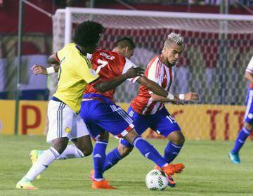 Paraguay y Colombia se enfrentaron en el Defensores del Chaco en Asunción.
