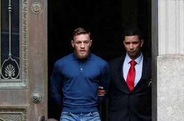 Las imágenes de la detención de McGregor