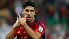 Spain's forward #10 Marco Asensio reacts after scoring the second goal during the Qatar 2022 World Cup Group E football match between Spain and Costa Rica at the Al-Thumama Stadium in Doha on November 23, 2022. (Photo by JAVIER SORIANO / AFP)