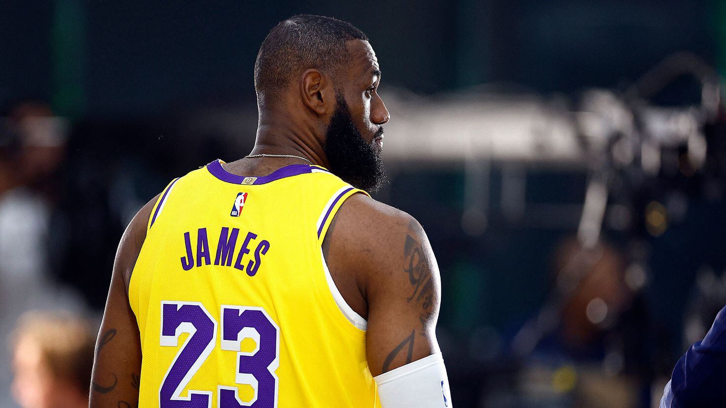 NBA star James returns to jersey No. 23 in Russell tribute