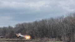 DONBAS, UKRAINE - APRIL 12: Ukrainian artillery firing on the Donbass frontline in Donbas, Ukraine on April 12, 2022. (Photo by Diego Herrera Carcedo/Anadolu Agency via Getty Images)