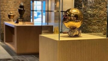 El Balón de Oro, objeto de rivalidad entre Real Madrid y Barcelona.