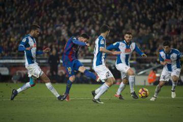 2-0. Messi en la jugada del segundo gol de Luis Suárez.