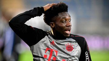 Bayern Munich coach says Alphonso Davies' form has dipped this year