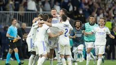 Jugadores del Real Madrid festejan la victoria 3-1 sobre el Manchester City en el partido de vuelta de semifinales de Champions League
