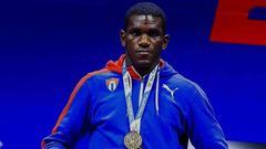 Boxeador cubano desertó tras ganar oro en el Mundial de Boxeo