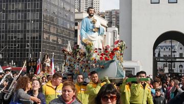 Feriado por San Pedro y San Pablo: por qué es fiesta hoy, lunes 27 y cómo  funcionarán los trabajos - AS Chile