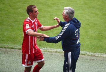 Philipp Lahm y Carlo Ancelotti.