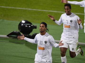 Como técnico de Atlético Mineiro, Autuori tuvo en su plantel a Ronaldinho, con el que disputó la Copa Libertadores de 2014.
