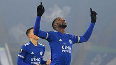 Kelechi Iheanacho celebra uno de sus goles con el Leicester.