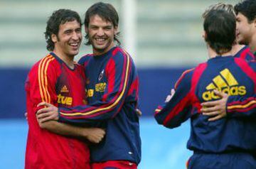 From 1998 until his last game in 2007,he was capped 47 times and scored 27 goals for Spain.
