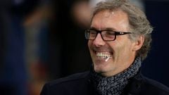 Paris St-Germain coach Laurent Blanc has extended his contract with the French champions until 2018.