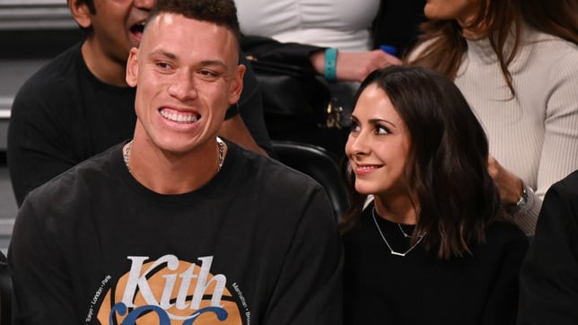 PHOTO: New York Yankees superstar Aaron Judge's wife, Samantha Bracksieck,  witnessed All-Star slugger's epic record-breaking 62nd HR with her in-laws  in Texas