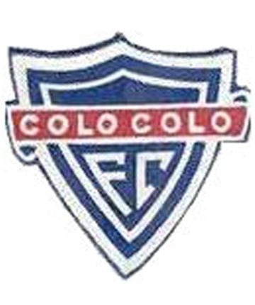 En los años cuarenta, el escudo cambió a uno con tres puntas en la parte superior, con letras blancas y fondo azul. Destaca lo de 'FC', por Football Club, nombre oficial de la institución.

