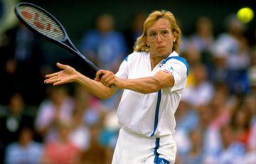 Una de las tenistas más ganadoras de todos los tiempos. Cuanta con 18 títulos de Gran Slam individuales y 31 en dobles. 