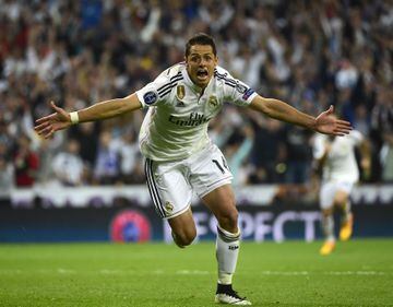 El jugador mexicano se marchó del Real Madrid siendo el quinto goleador de la temporada blanca. Llegó al Bayer Leverkusen para sobresalir, contribuyendo a que el equipo alemán hiciese una de las mejores temporadas de su historia.
