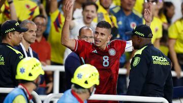 Gustavo Puerta celebrando un gol con la Selección Colombia ante Brasil en el Sudamericano Sub 20.
