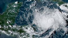 Una nueva amenaza se perfila para Centroam&eacute;rica y Estados Unidos cuando pase la tormenta tropical Nana, misma que podr&iacute;a convertirse en hurac&aacute;n.