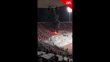 La imagen más triste del fútbol chileno: hinchas prendieron fuego en el estadio