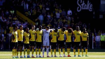 Watford players observe a minute's silence in memory of Queen Elizabeth II, before the Sky Bet Championship match at Vicarage Road, Watford. Picture date: Saturday September 17, 2022. (Photo by Steven Paston/PA Images via Getty Images)