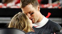 Tampa Bay Buccaneers quarterback and Brazilian supermodel Gisele Bundchen have announced that they have filed for divorce after 13 years of marriage.