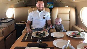 Conor McGregor y su lujoso vuelo con destino Ibiza.
